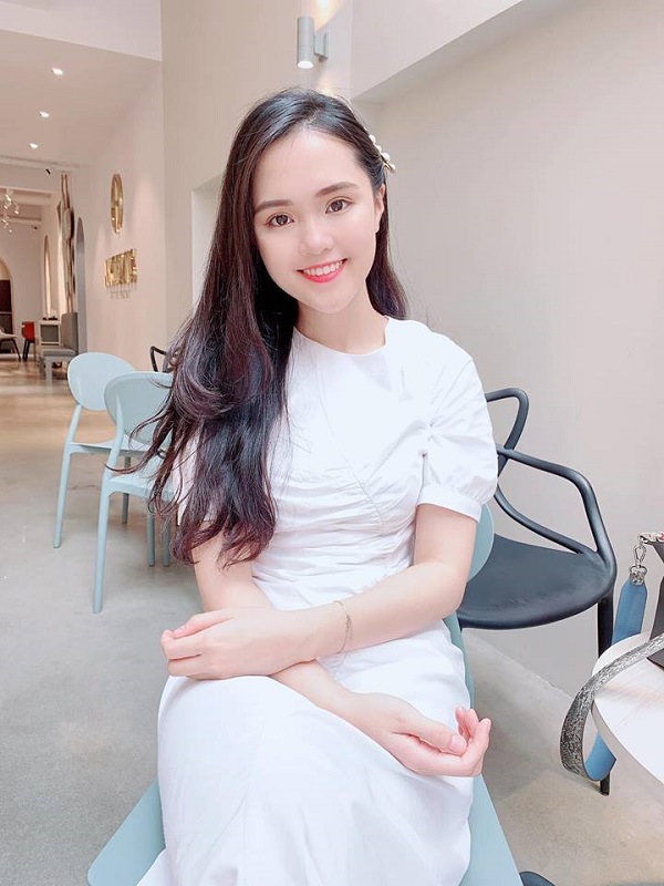 Hot girl Nguyễn Quỳnh Anh