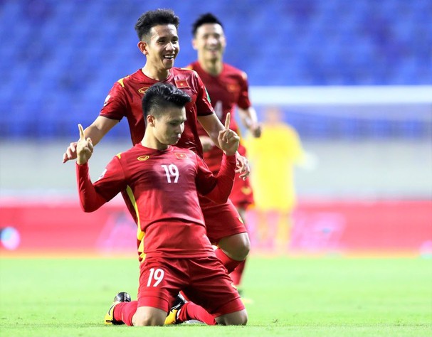 Cầu thủ Nguyễn Quang Hải ghi bàn