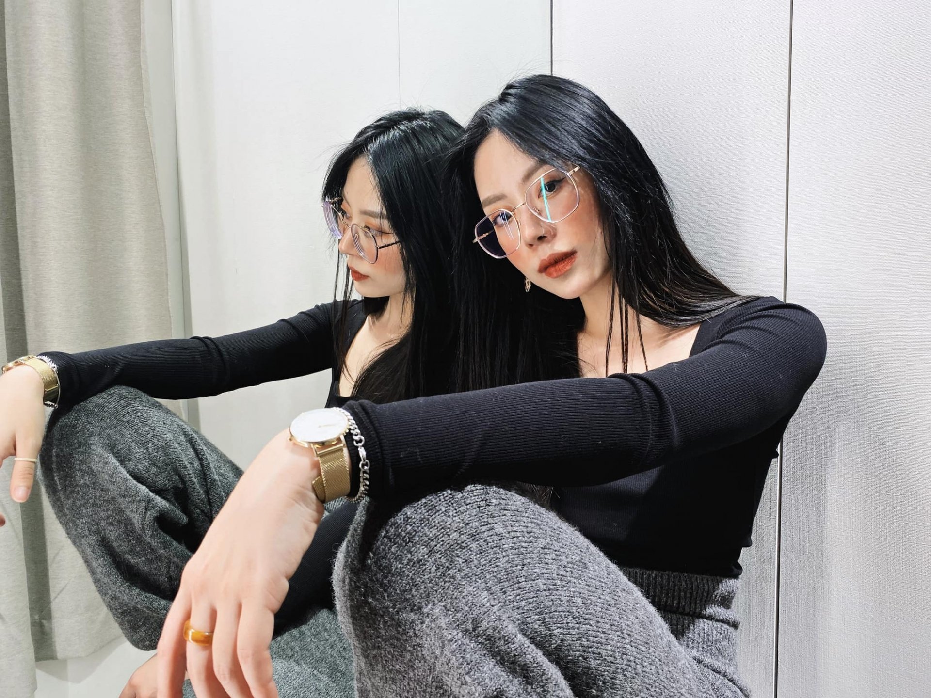 Nhạc Mai là ai? Nhạc Mai là ai?