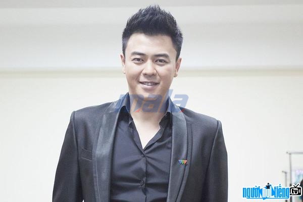 Tiểu sử MC Tuấn Tú năm sinh và sự nghiệp sau khi rời VTV phần 1